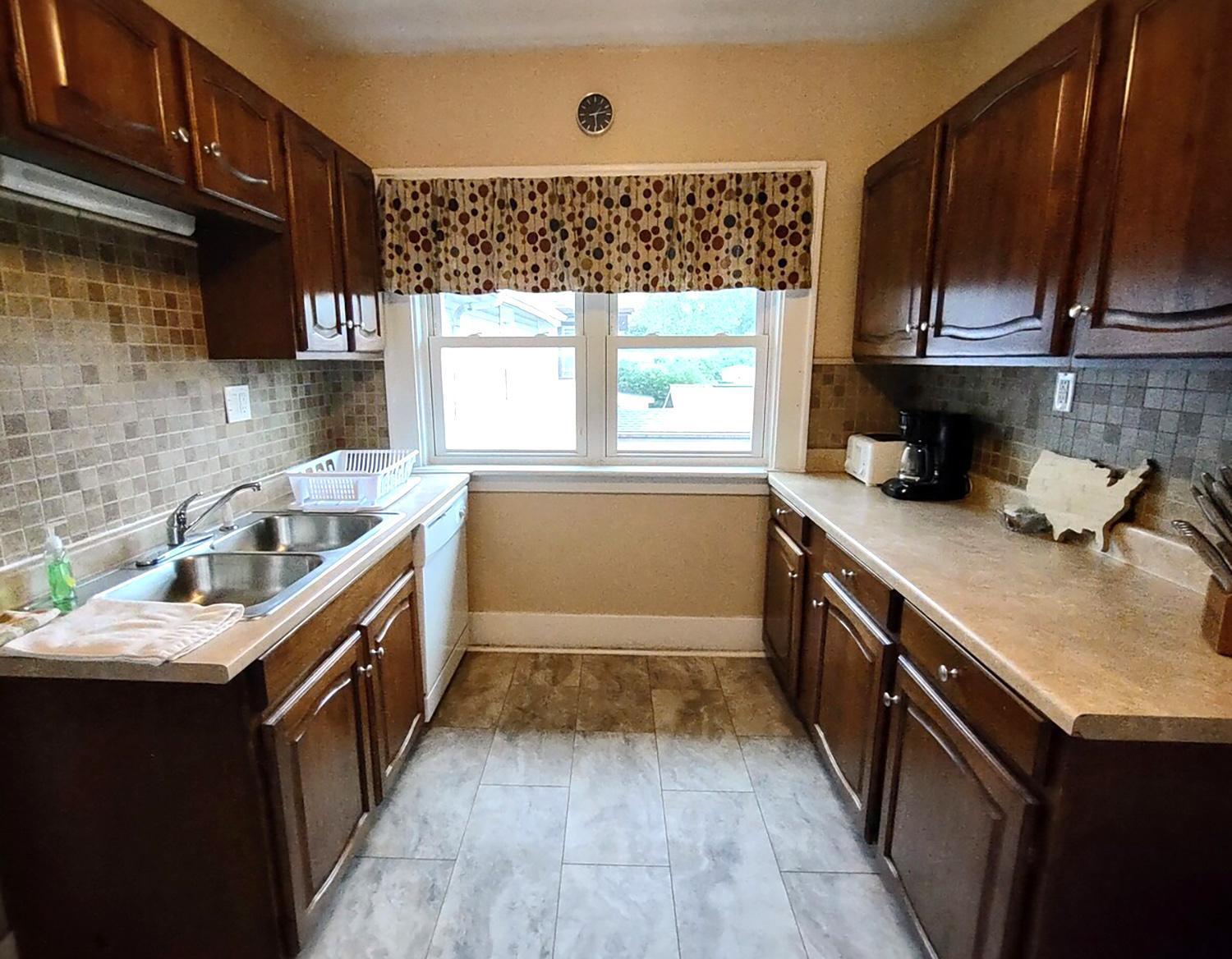 Spacious Frontier Park Apartment 伊利 外观 照片